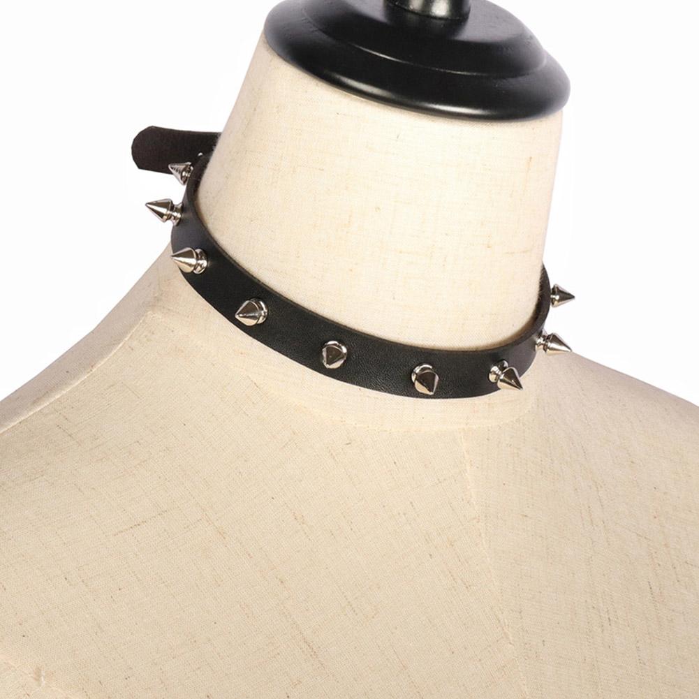Black PU Leather Choker Neckla - Goth Punk Spike Choker recension och pris